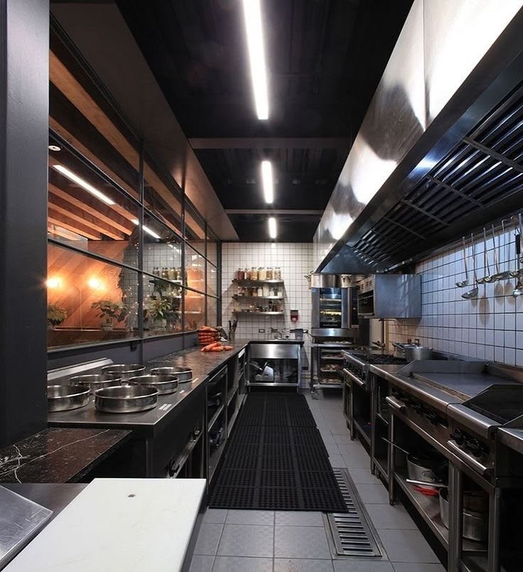 Hotel and Restaurant Kitchen Setup Manufacturer in Delhi